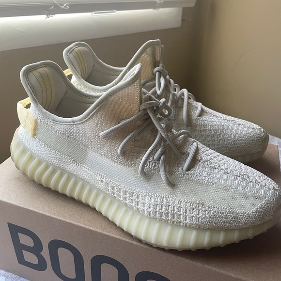 Yeezy 350 Boost V2 Light